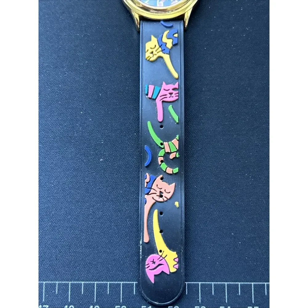 Gold Tone Cat Band Women’s Quartz Watch